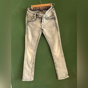 Washed out blue jeans with Bling